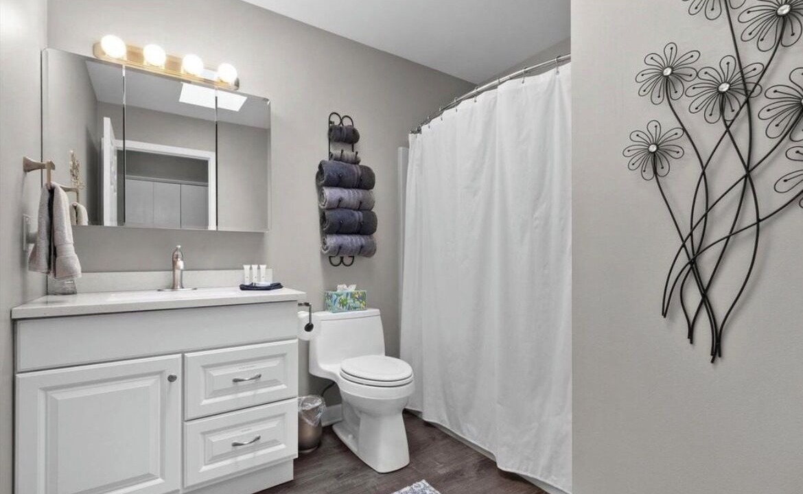 Photo of Bathroom in Williams Bay
