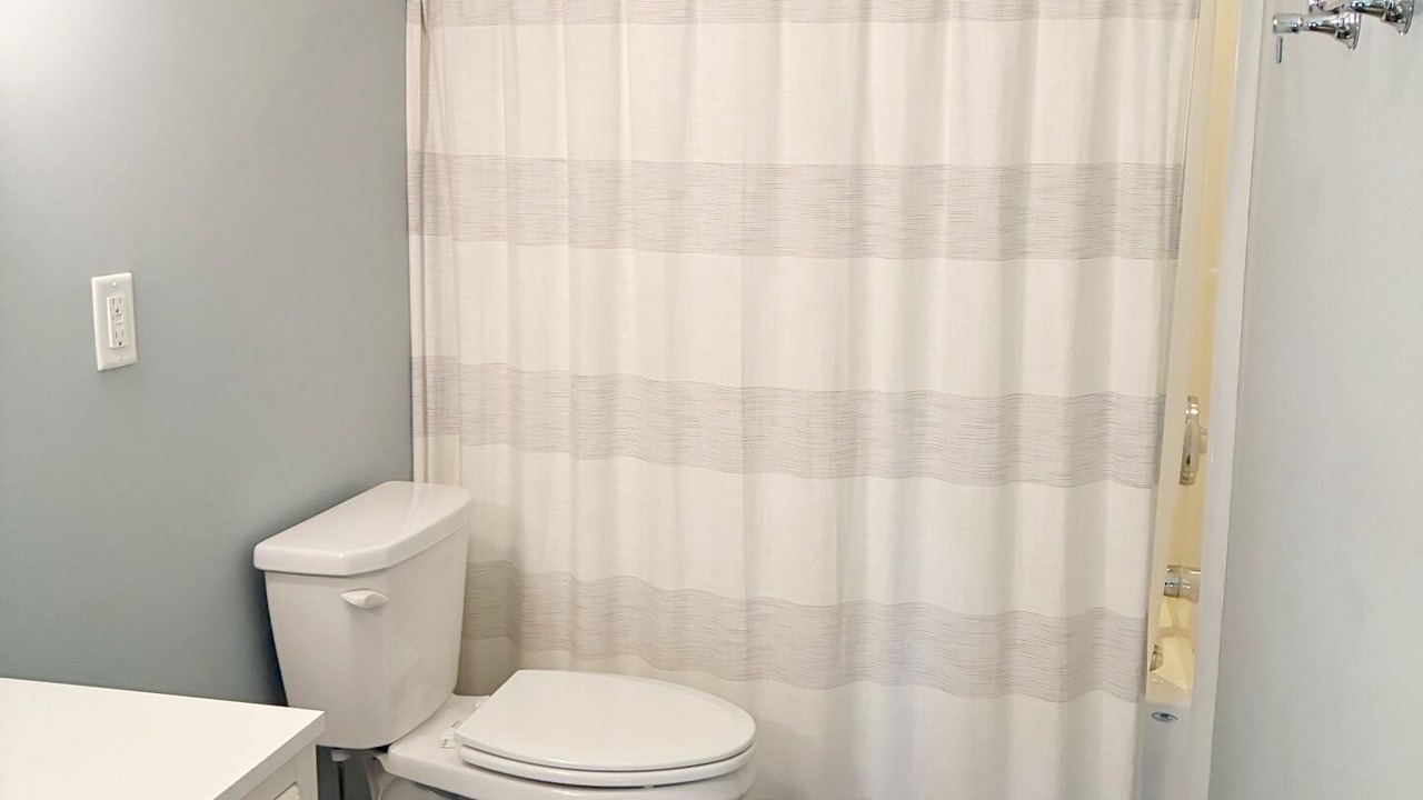 Photo of Bathroom in Delavan Lake