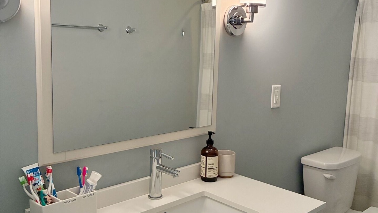 Photo of Bathroom in Delavan Lake