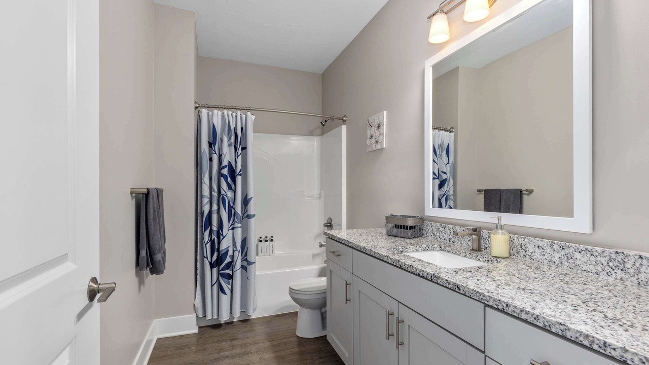 Photo of Bathroom in Grandville