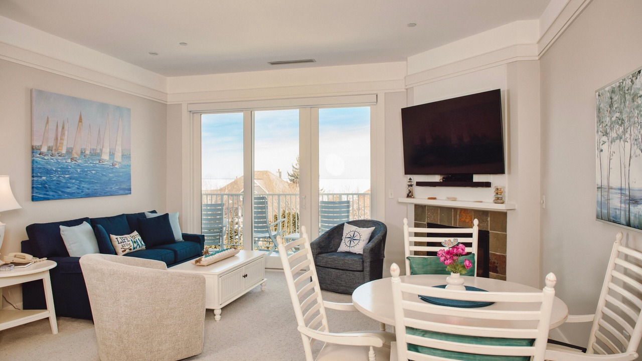 Photo of Livingroom in Bay Harbor