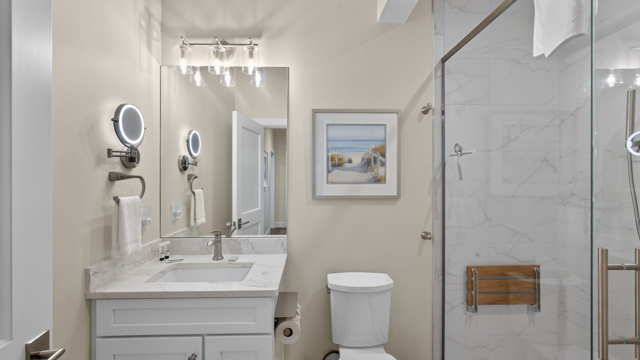 Photo of Bathroom in Bay Harbor