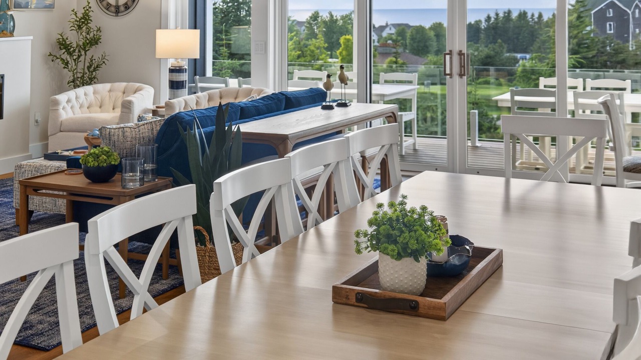 Photo of Livingroom in Bay Harbor