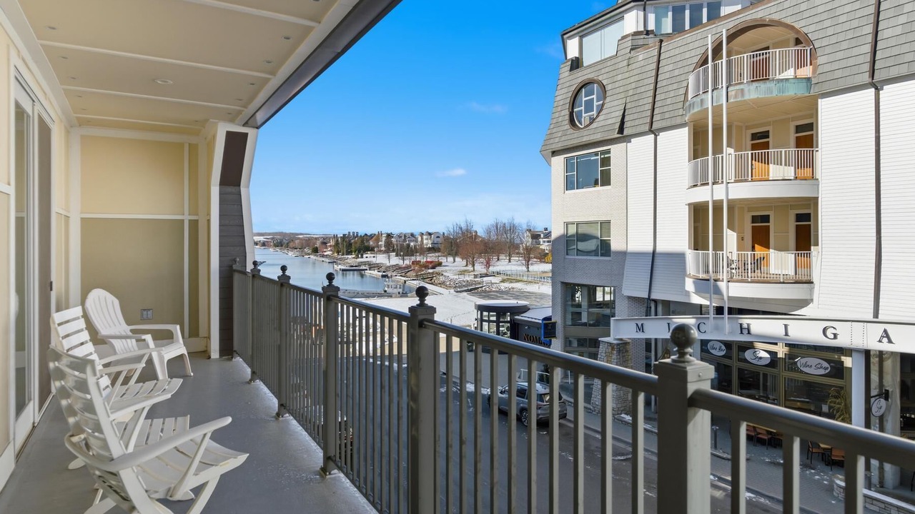 Photo of Outdoor in Bay Harbor
