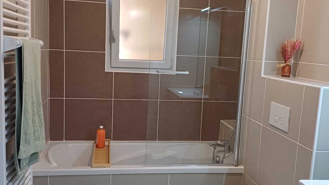 Photo of Bathroom in Meyrals