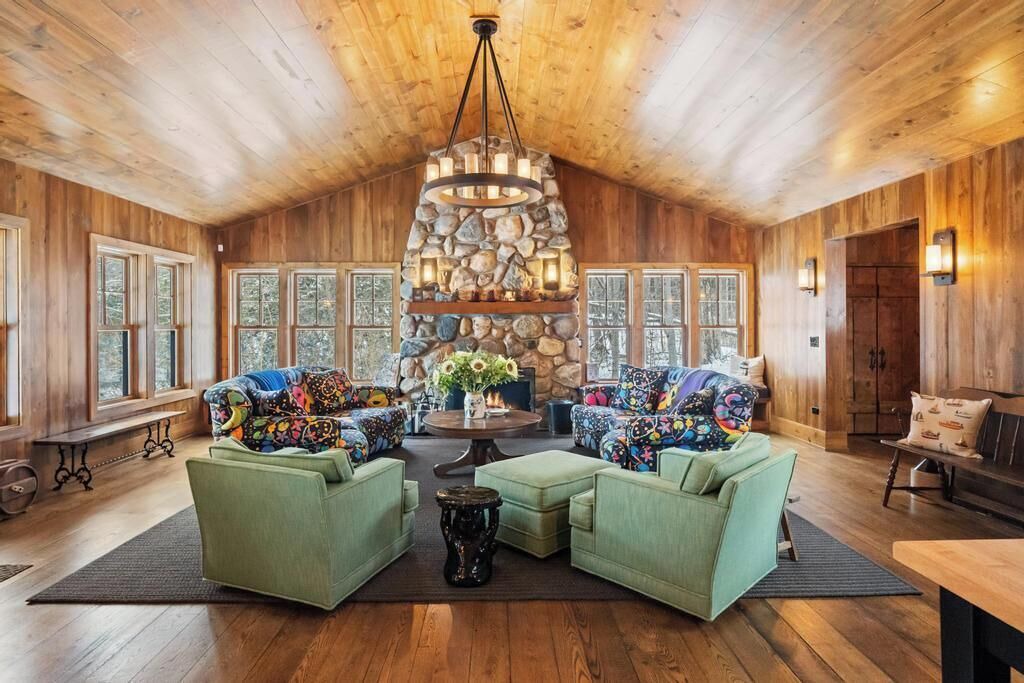 Photo of Livingroom in Bay Harbor
