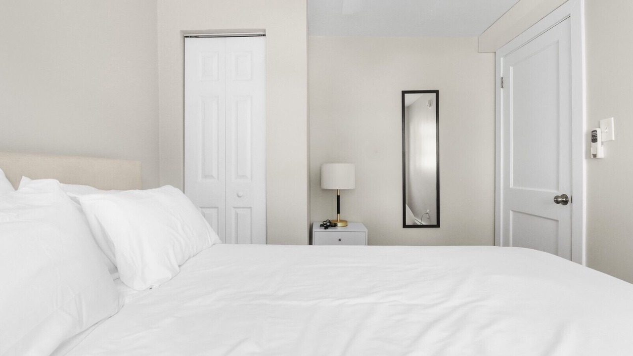 Photo of Bedroom in Highwood