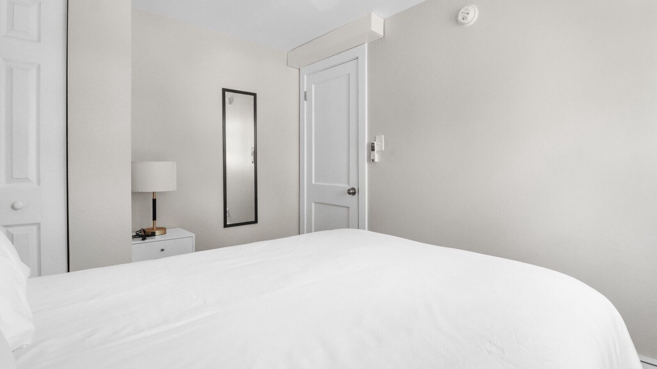 Photo of Bedroom in Highwood