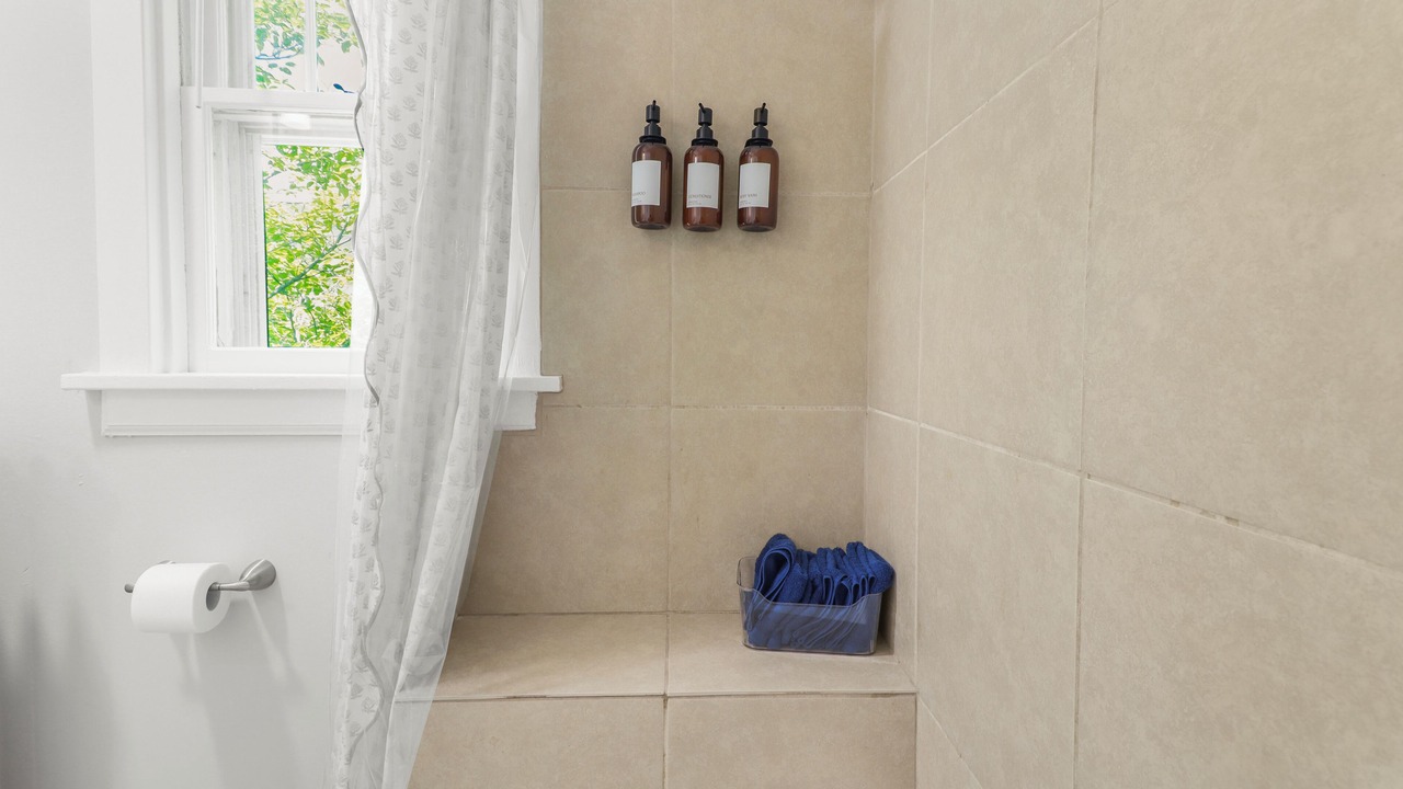 Photo of Bathroom in Lake Forest