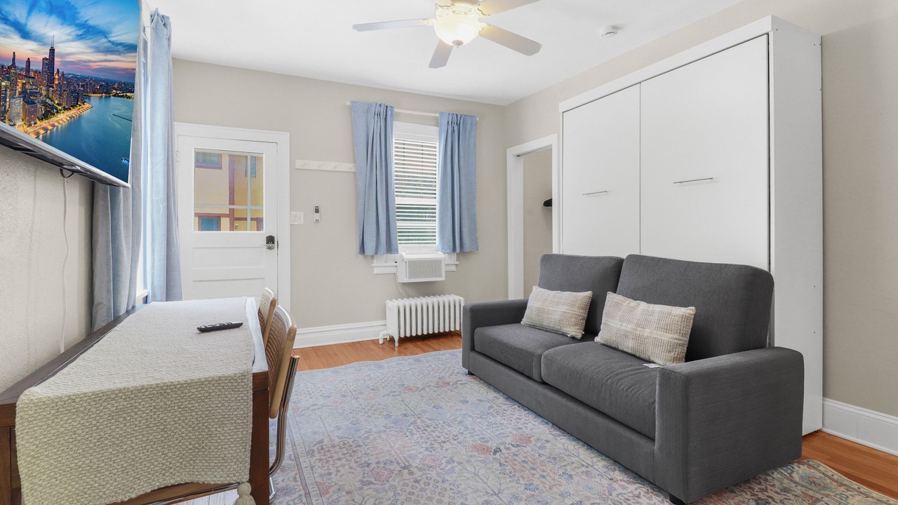 Photo of Livingroom in Lake Forest