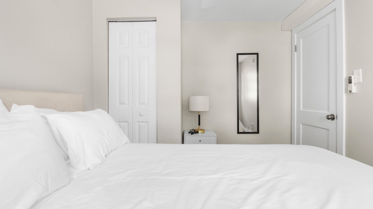Photo of Bedroom in Highwood