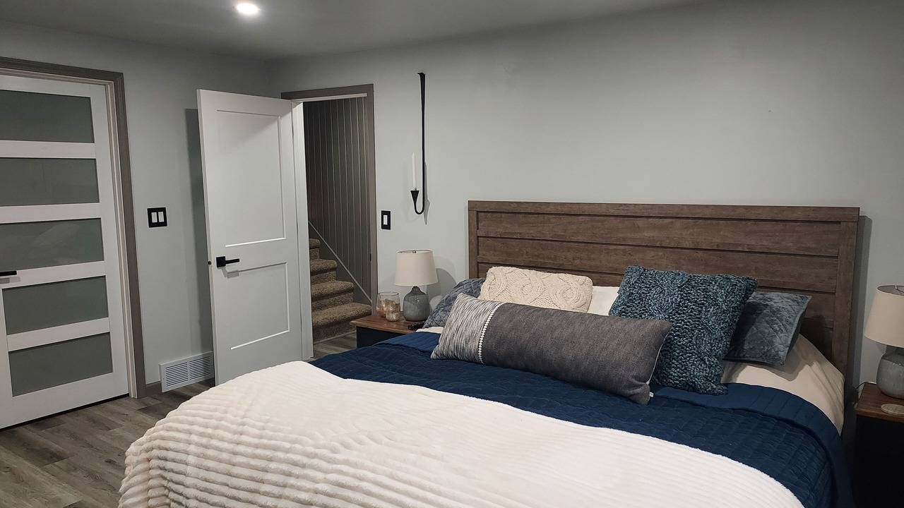 Photo of Bedroom in Ashwaubenon