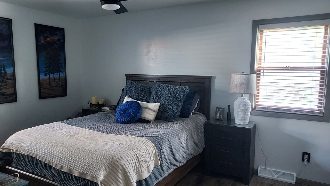 Photo of Bedroom in Ashwaubenon