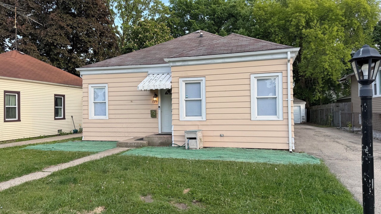 Photo of Outdoor in Waukegan