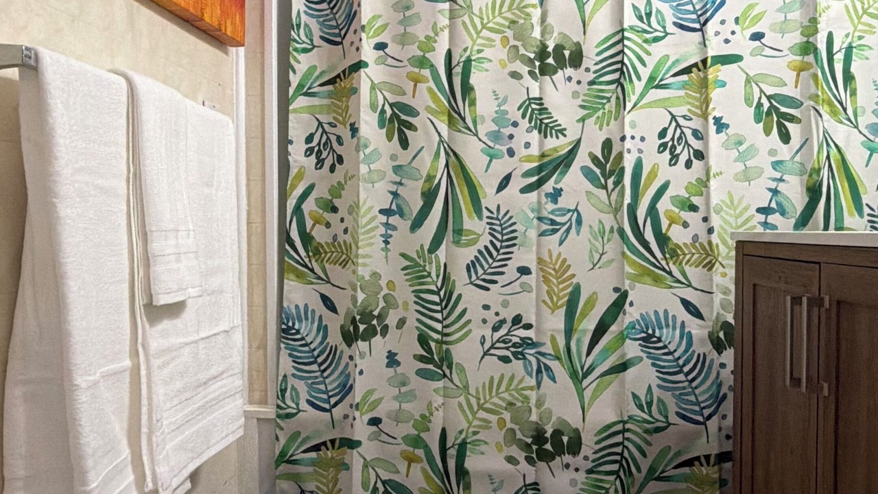 Photo of Bathroom in Waukegan