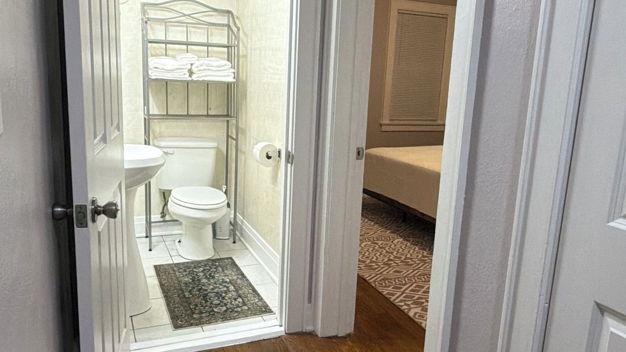 Photo of Bathroom in Waukegan