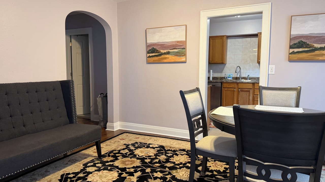 Photo of Livingroom in Waukegan