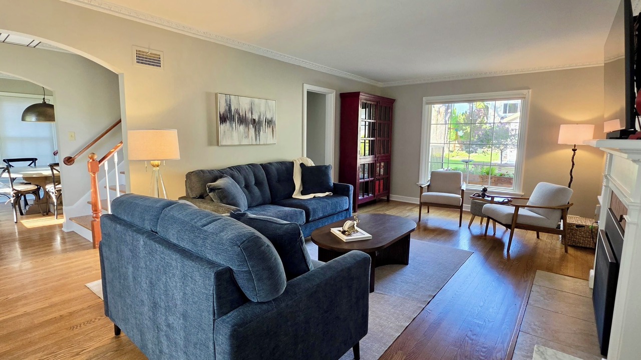 Photo of Livingroom in Wauwatosa