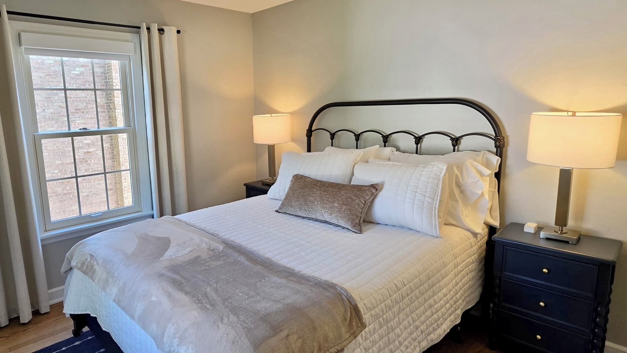 Photo of Bedroom in Wauwatosa