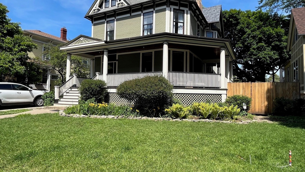 Photo of Outdoor in Oak Park