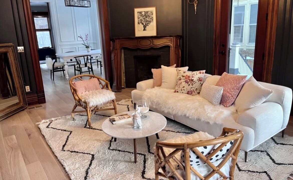Photo of Livingroom in Oak Park