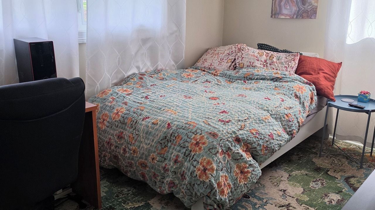 Photo of Bedroom in Roselle