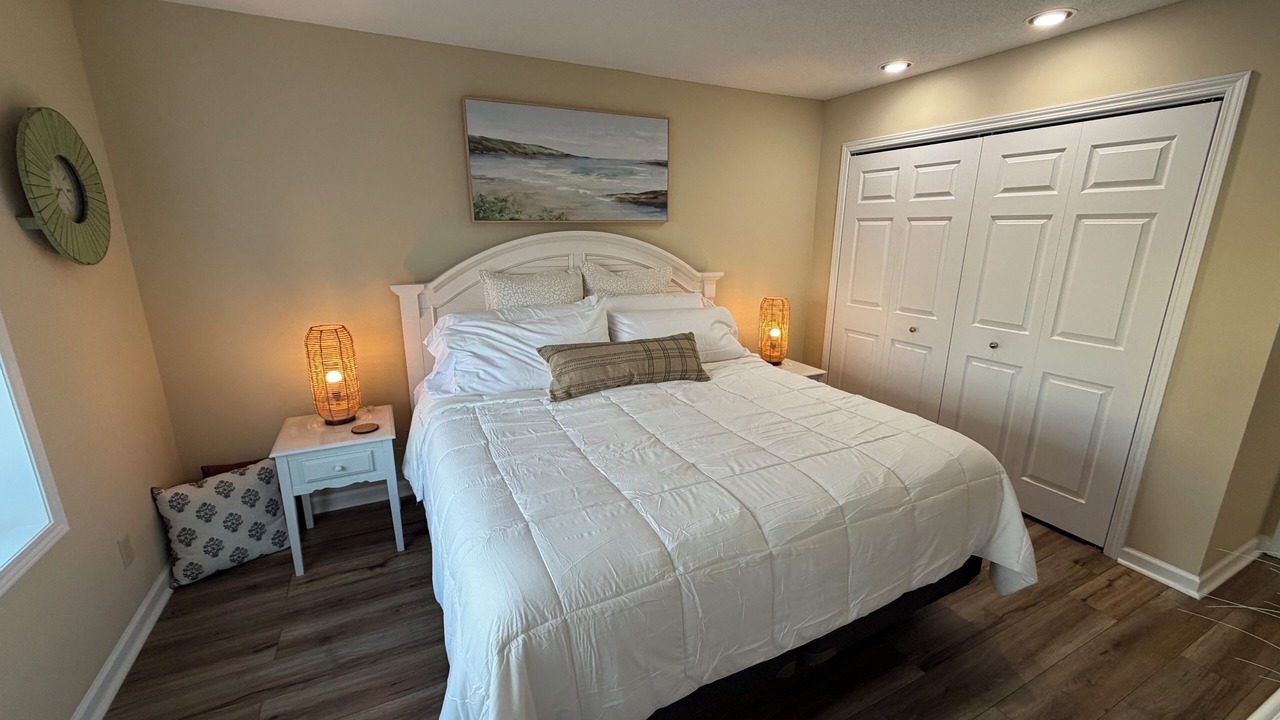 Photo of Bedroom in Spring Lake