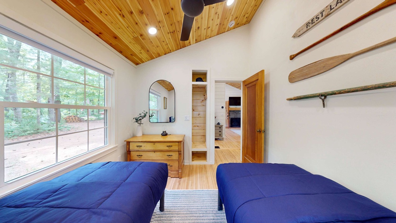 Photo of Bedroom in Manitowish Waters