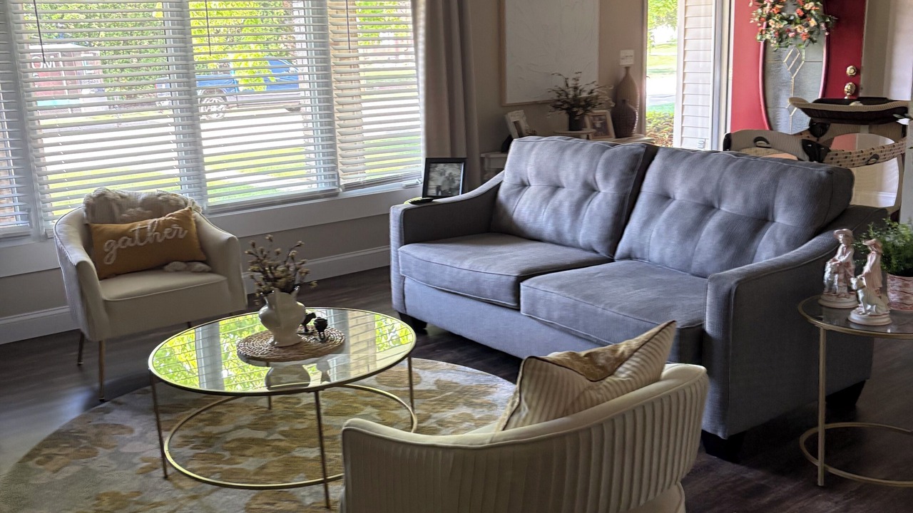 Photo of Livingroom in Neenah