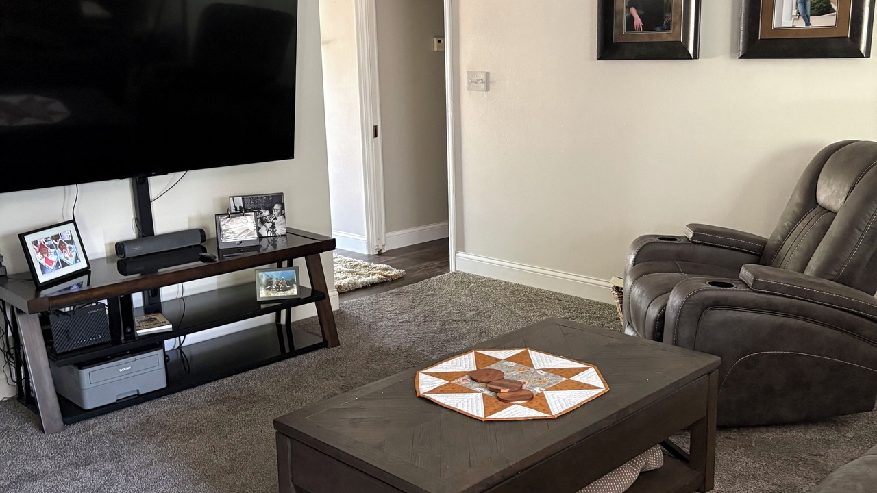Photo of Livingroom in Neenah