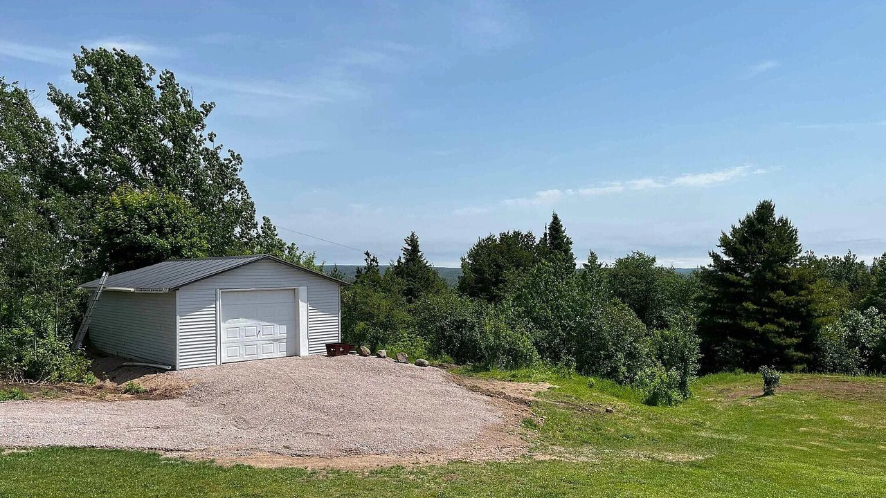 Photo of Outdoor in Allouez