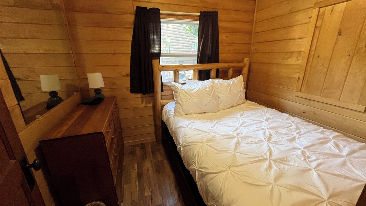Photo of Bedroom in Lac La Belle