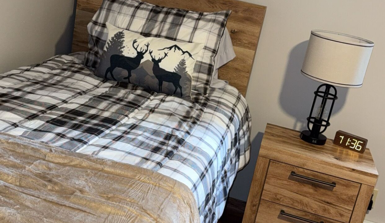 Photo of Bedroom in Eagle River