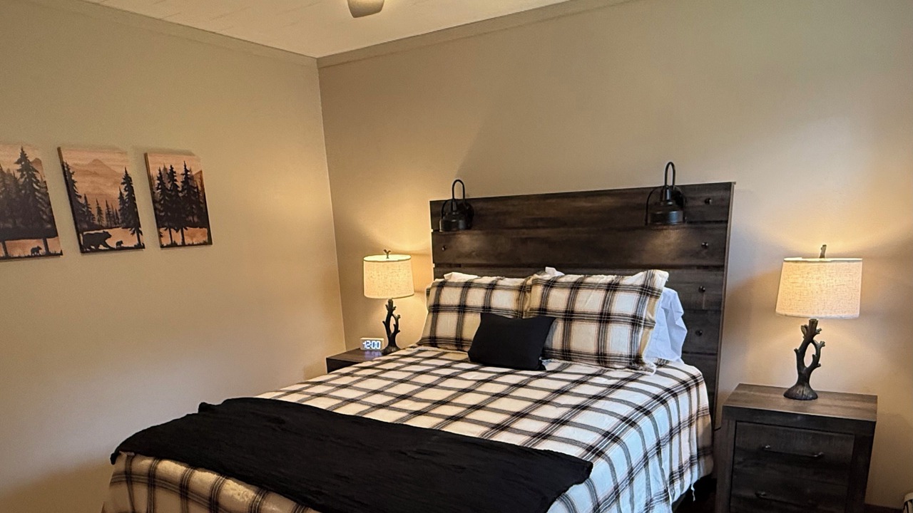 Photo of Bedroom in Eagle River
