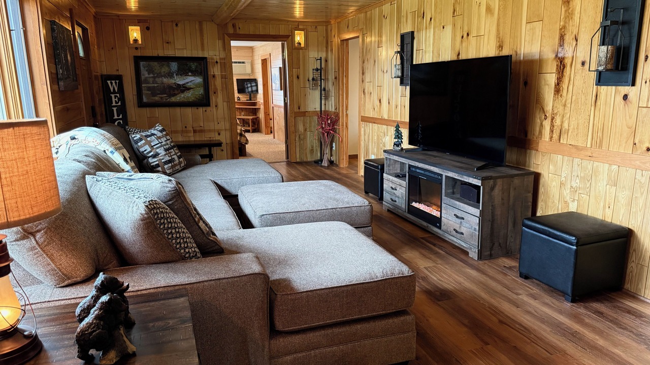 Photo of Livingroom in Eagle River