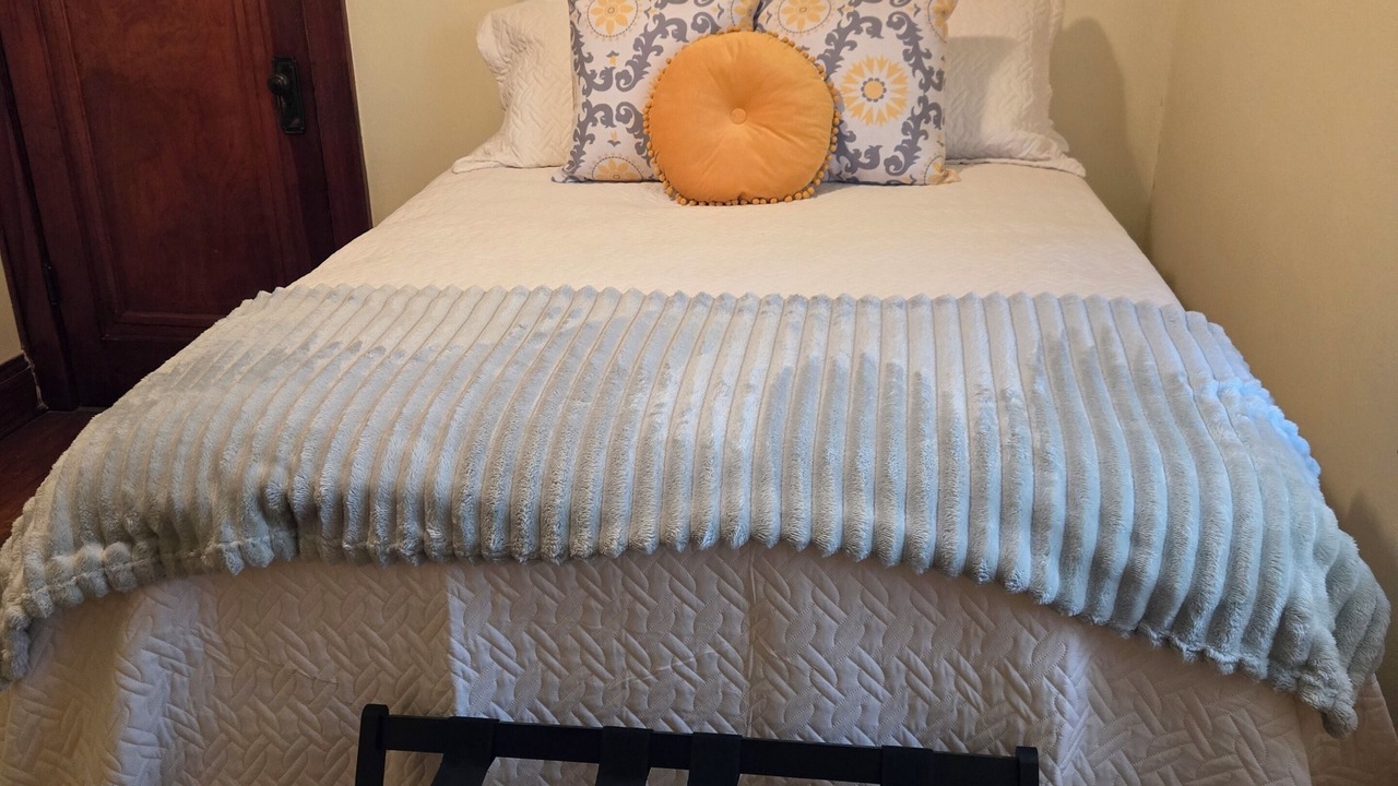 Photo of Bedroom in Milwaukee
