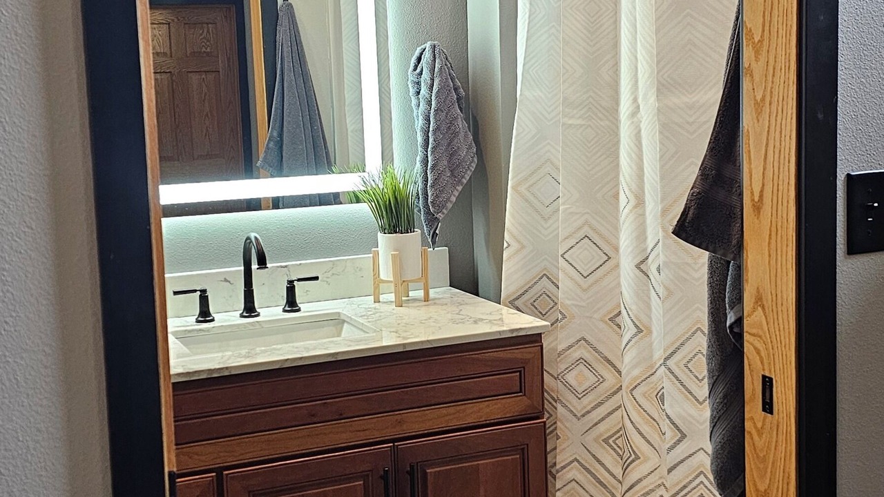 Photo of Bathroom in Elkader