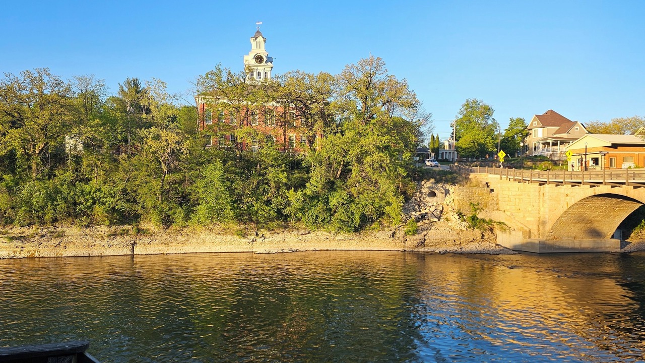 Photo of Others in Elkader