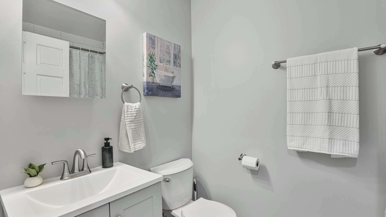 Photo of Bathroom in Worth