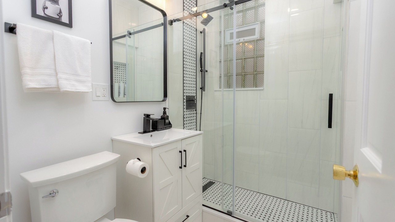 Photo of Bathroom in Bucktown
