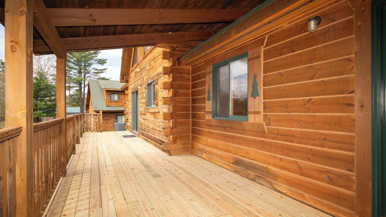 Photo of Patio Balcony in Warrens