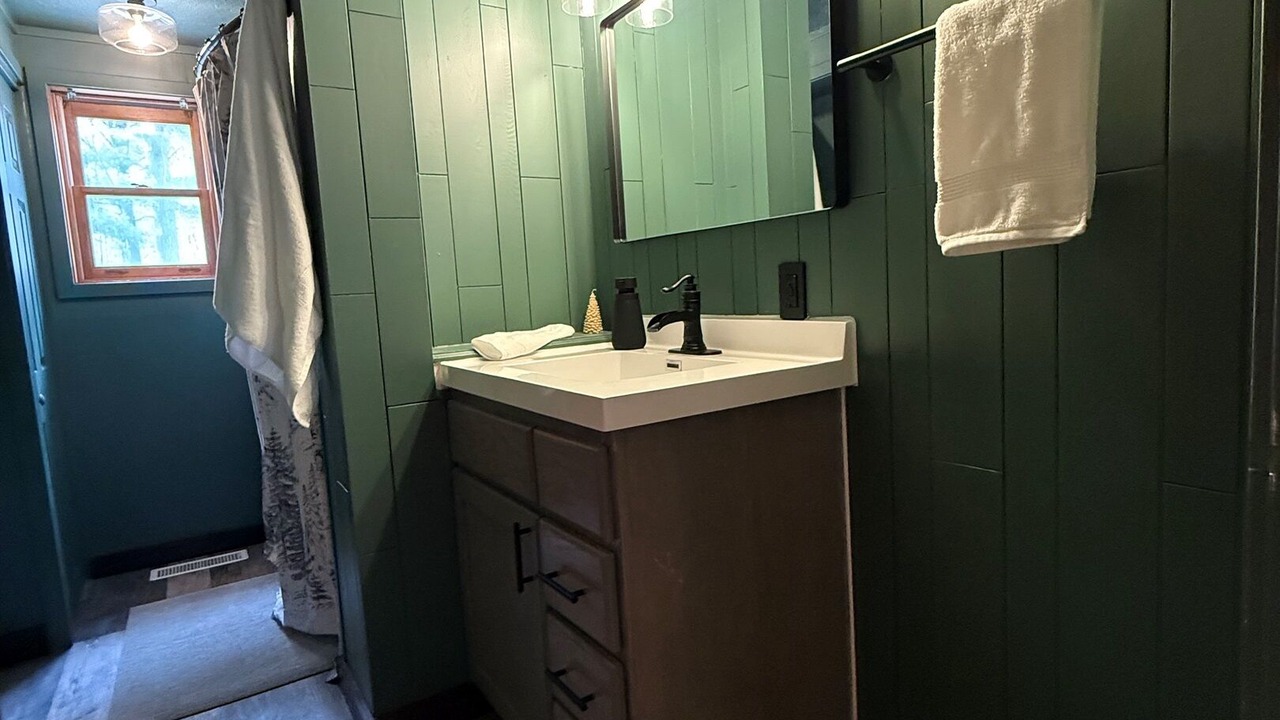Photo of Bathroom in Woodruff
