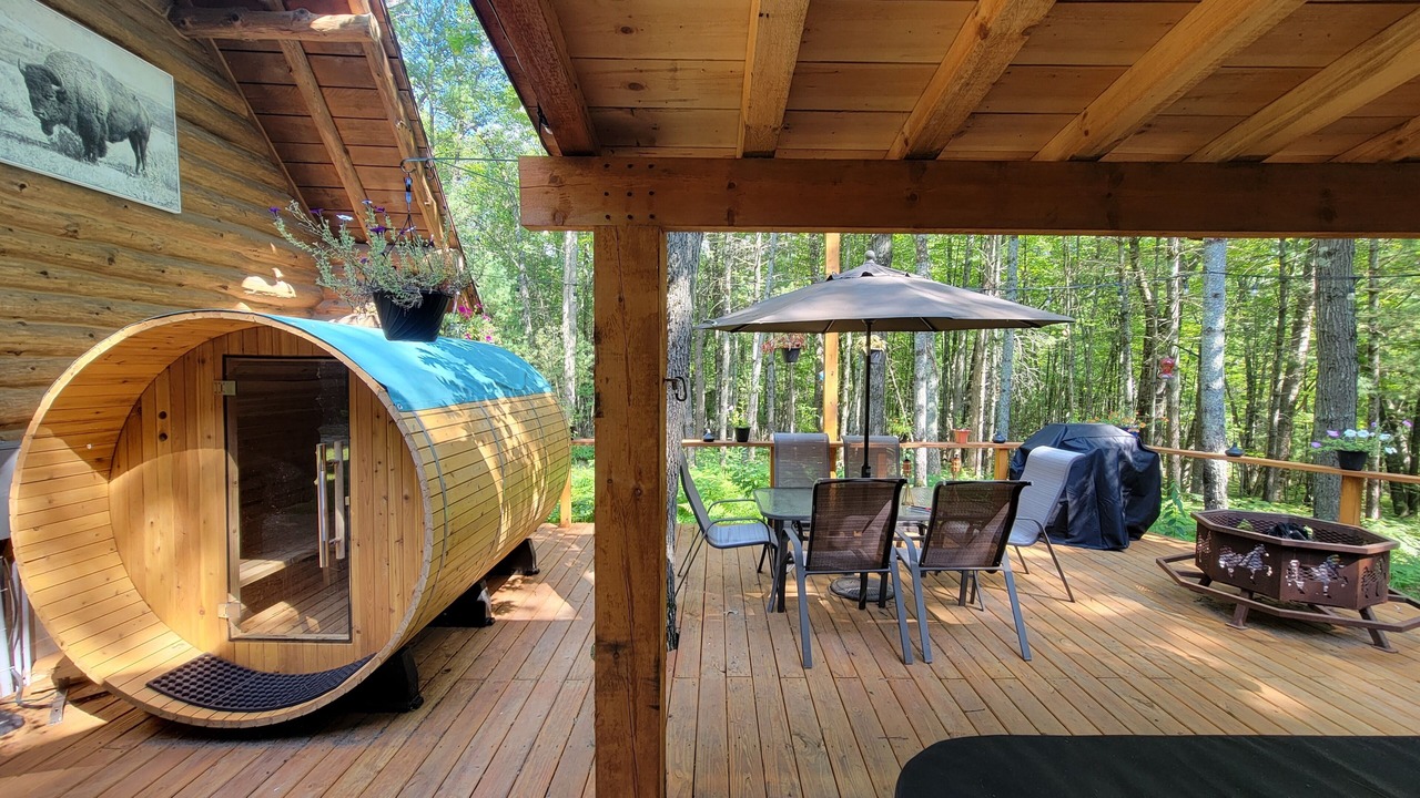 Photo of Outdoor in Irons