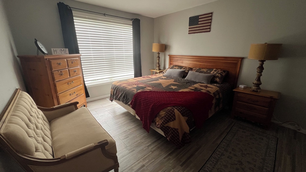 Photo of Bedroom in Hainesville