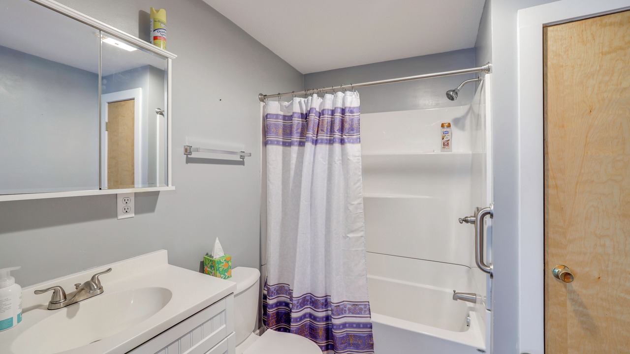 Photo of Bathroom in Newaygo
