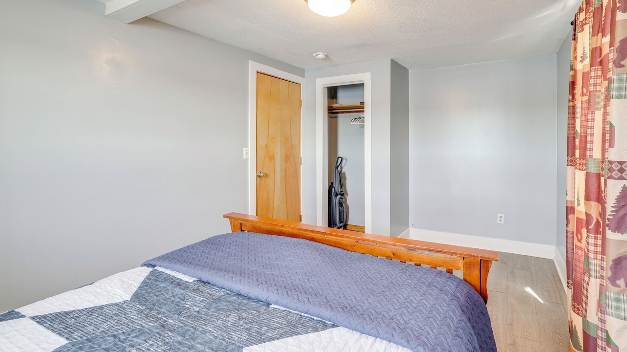 Photo of Bedroom in Newaygo