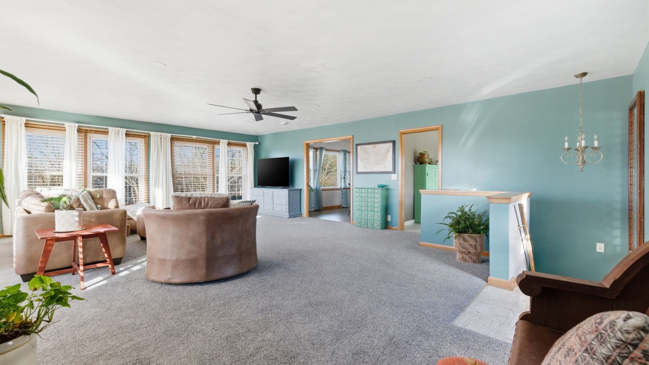 Photo of Livingroom in Council Bluffs