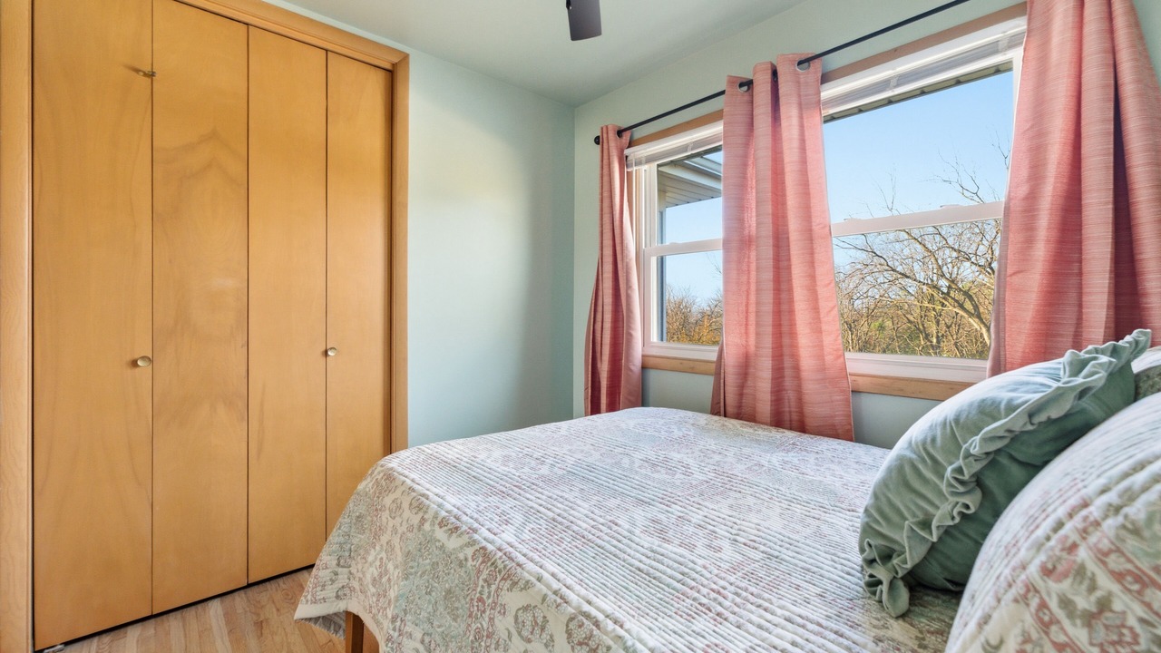 Photo of Bedroom in Council Bluffs