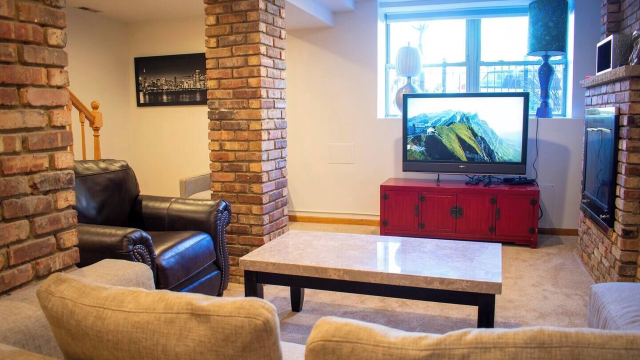 Photo of Bedroom in Lincoln Park