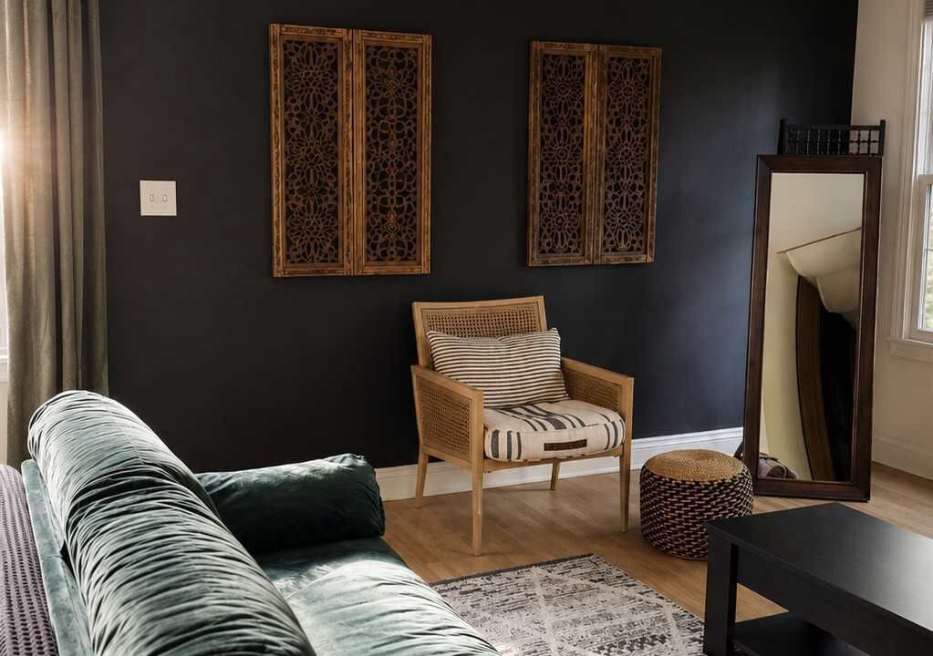 Photo of Livingroom in West Town